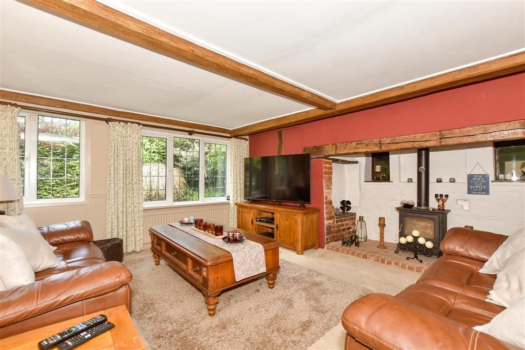 Property photo 3 of 20 Sitting Room