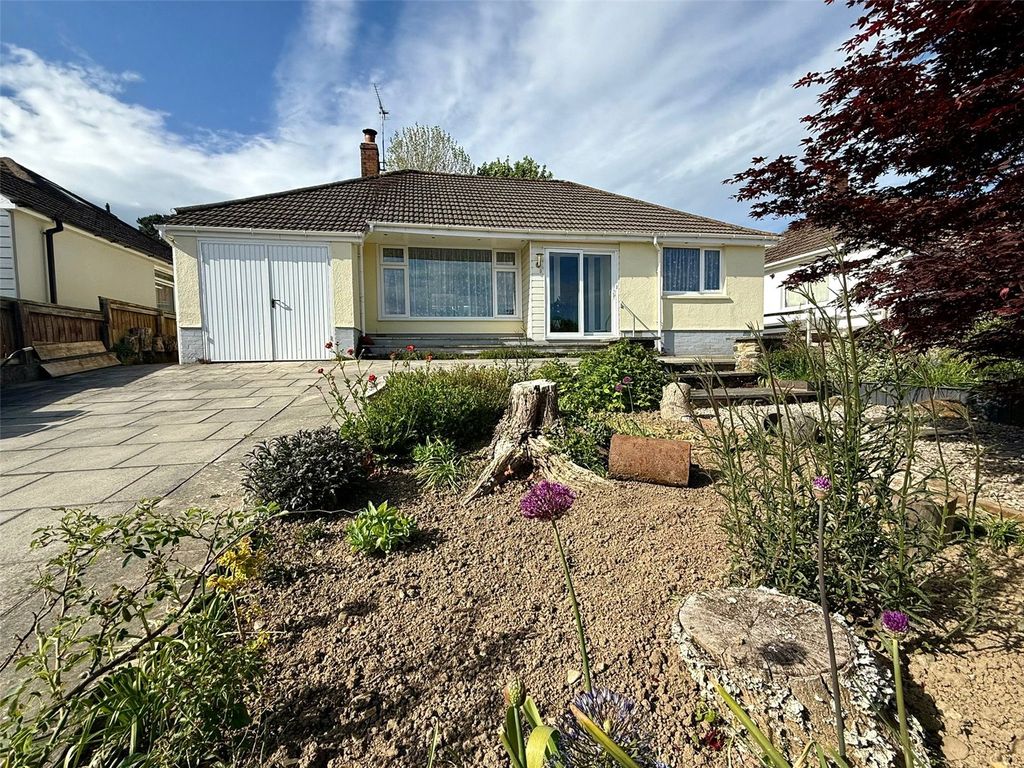 Property photo 1 of 12 Picture No. 02