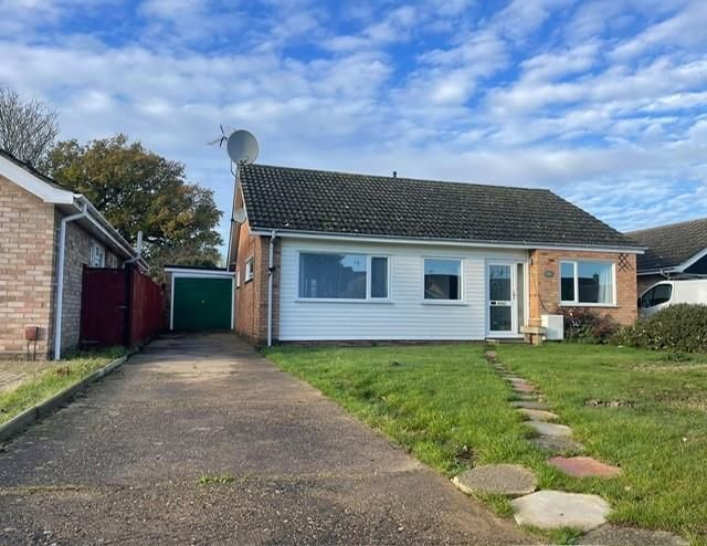 Property photo 1 of 21 Front Garden