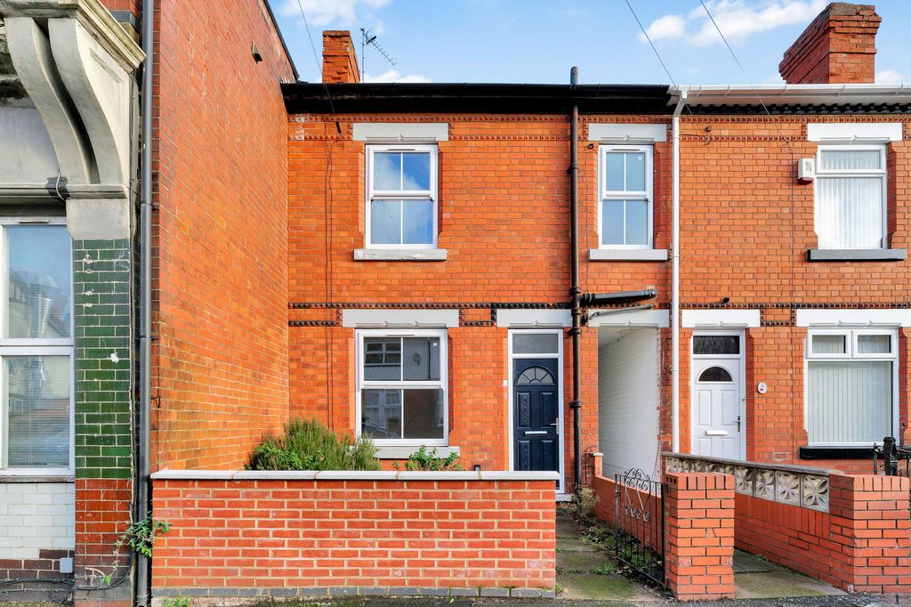 Property photo 1 of 15