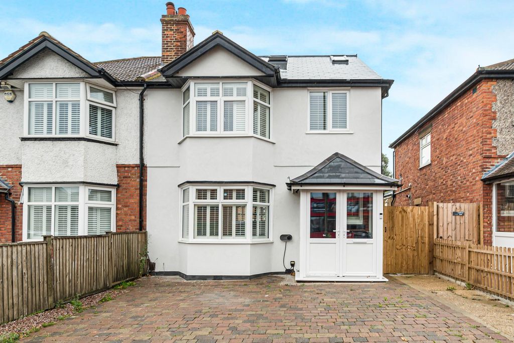 Property photo 1 of 27 Picture No. 33