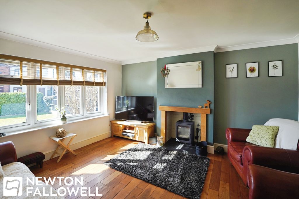 Property photo 3 of 14