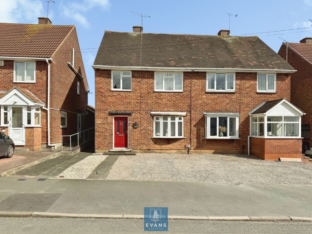 Property photo 1 of 14 Front