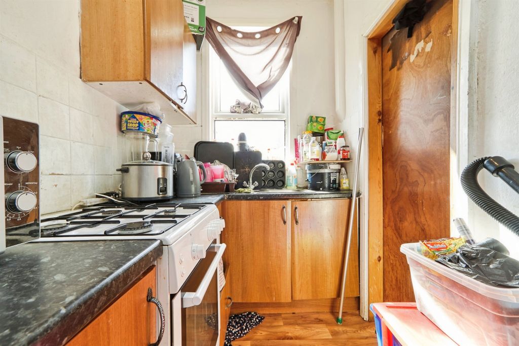 Property photo 3 of 8