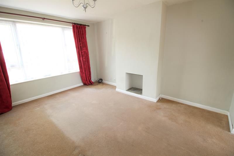 Property photo 2 of 9 Lounge