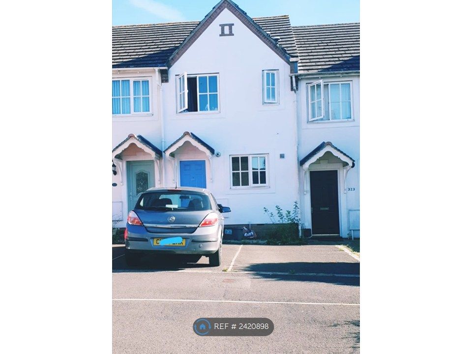 Property photo 2 of 11
