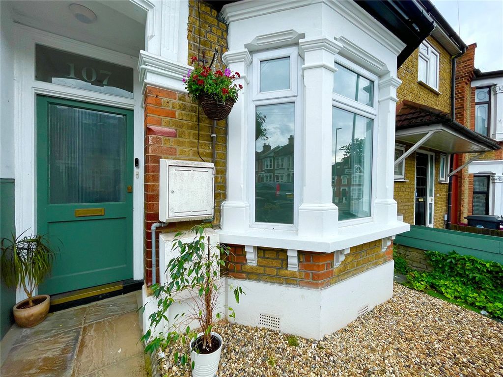 Property photo 2 of 19 Picture No. 03