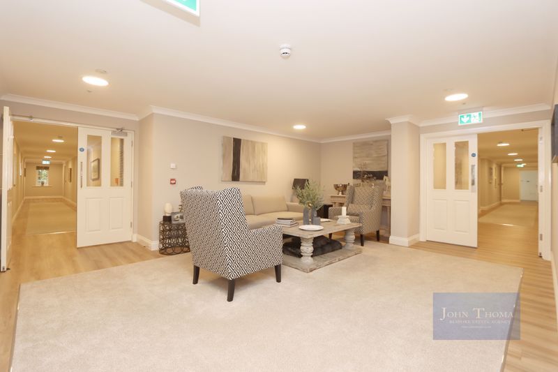 Additional image 21 of 2 bed flat to rentThe Canopy, Lambourne Road, Chigwell IG7