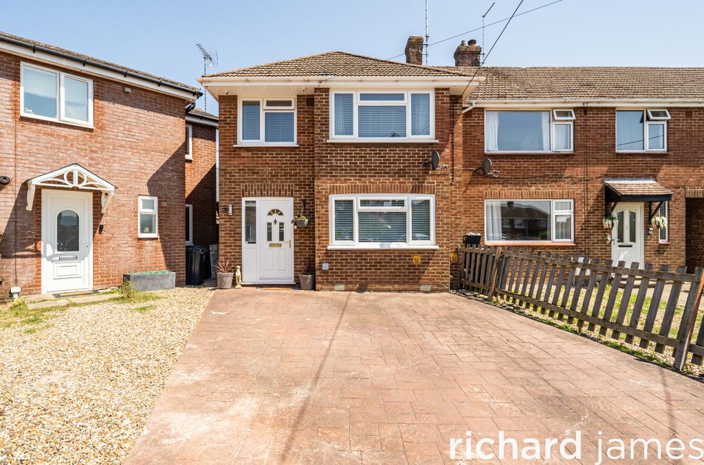 Property photo 1 of 12 Eb108B286d96405Ab111A0Cbbc2952B5