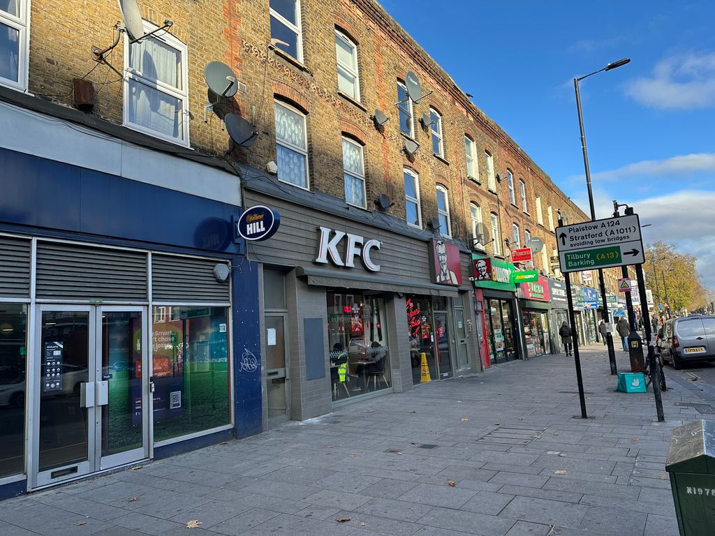 Property photo 2 of 8