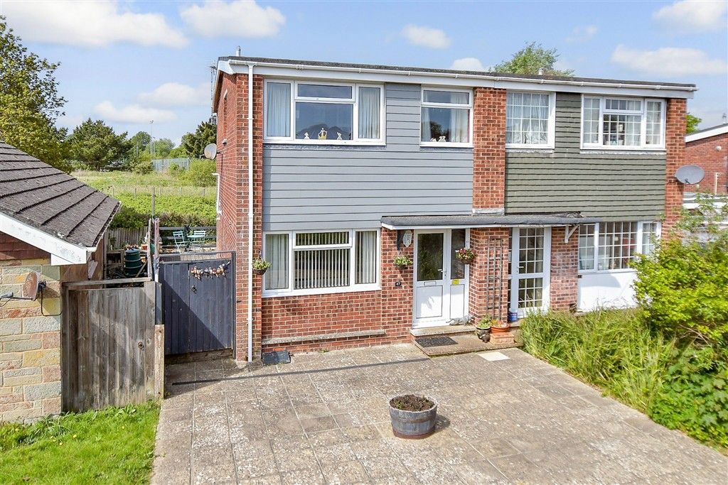 Property photo 2 of 15 External (Web)