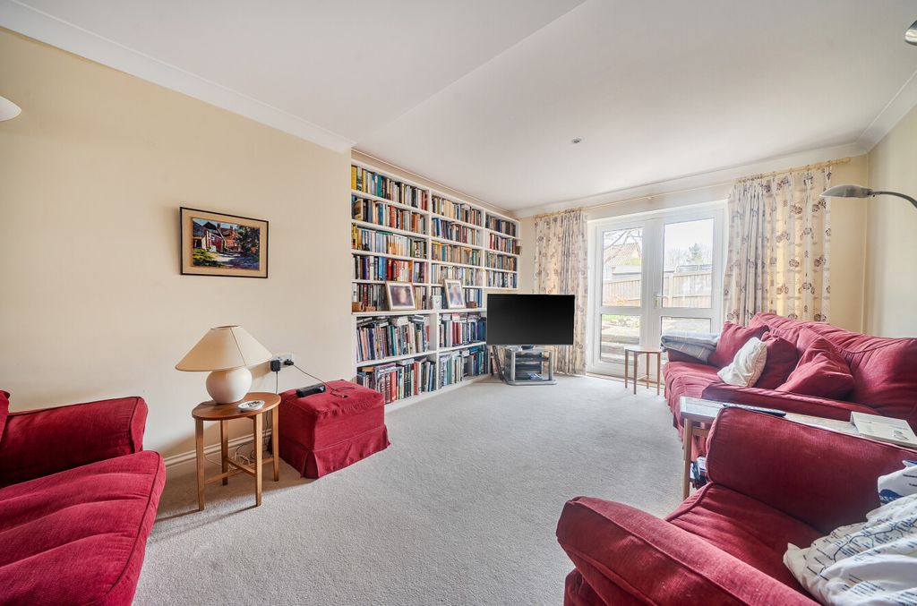 Property photo 2 of 18 1432233-22-69Bd79...