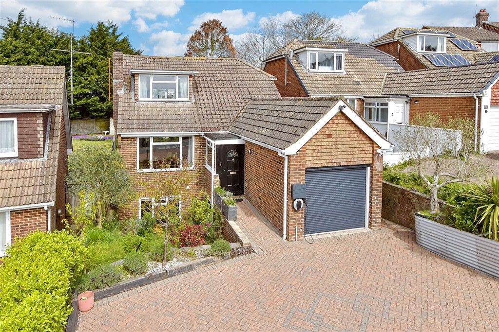 Property photo 2 of 19 External (Web)