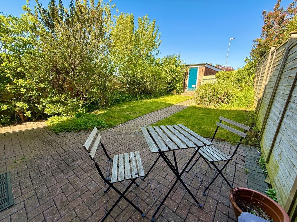Property photo 2 of 33 5024844