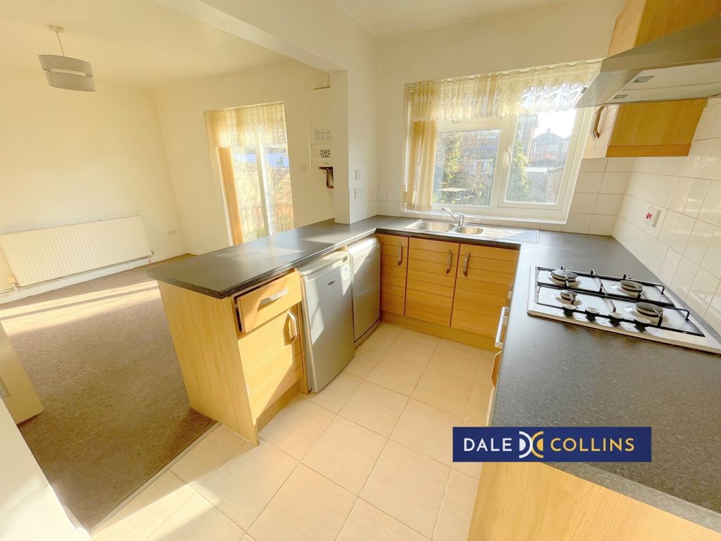 Property photo 3 of 19 Photo 13