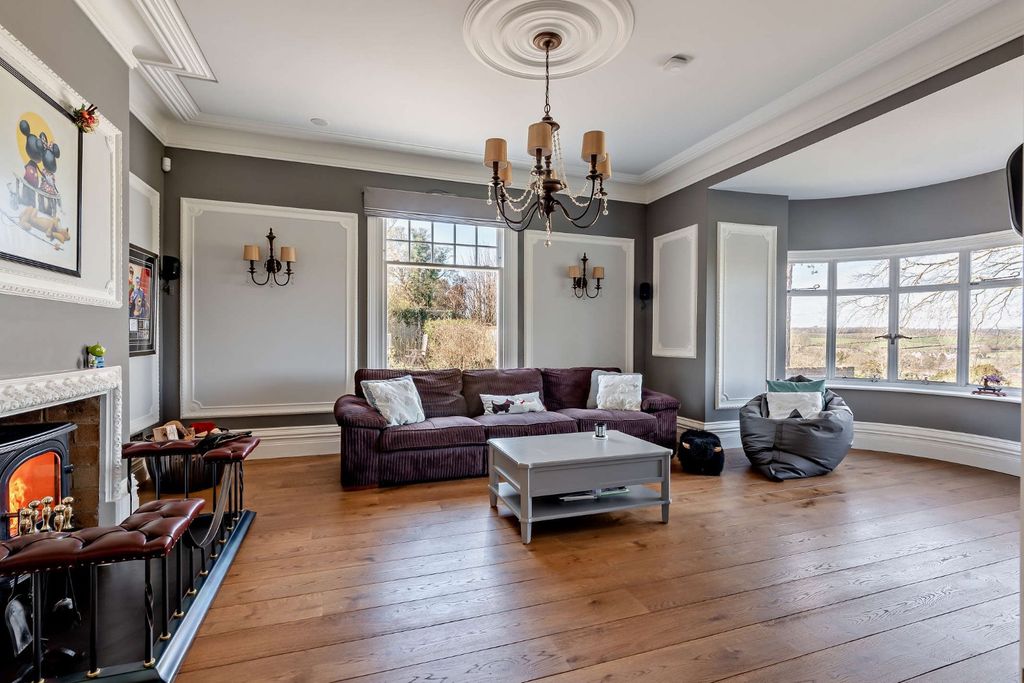 Property photo 3 of 16 Drawing Room