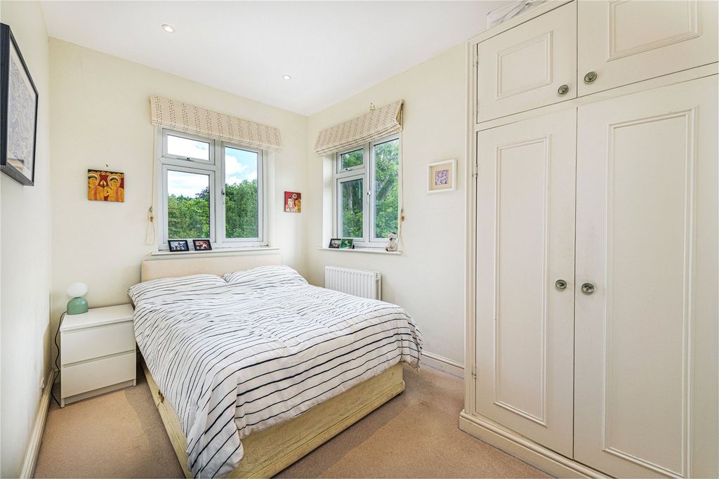 Property photo 3 of 7 Picture No. 04