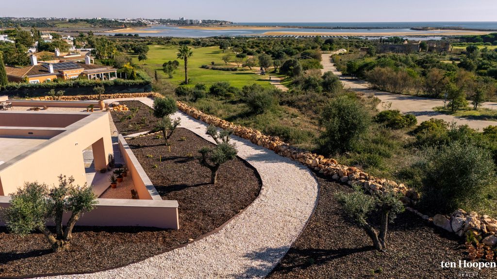 Property photo 3 of 30