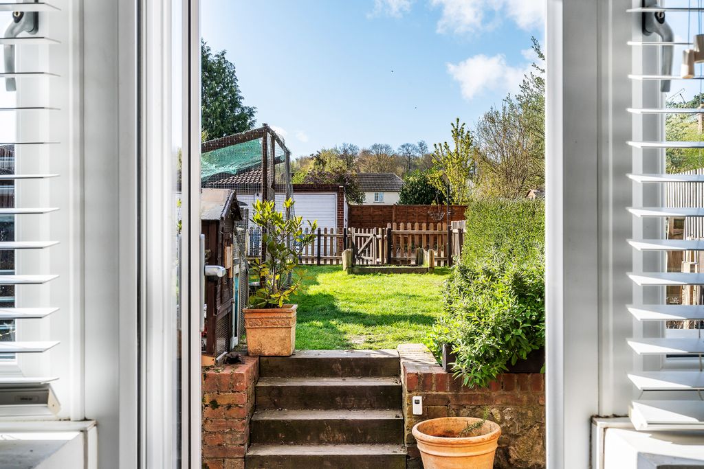 Property photo 3 of 29 Photo 2