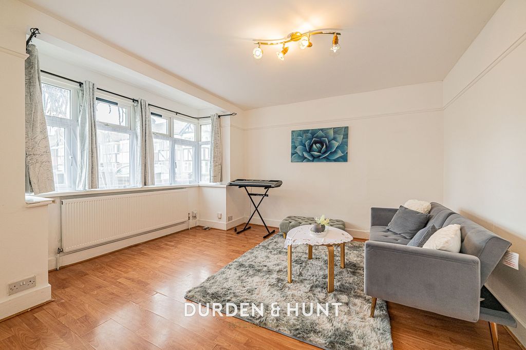 Property photo 2 of 24