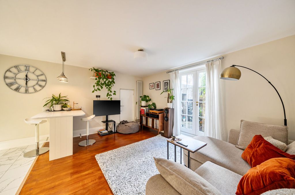 Property photo 3 of 21 1420604-1-69B0441...