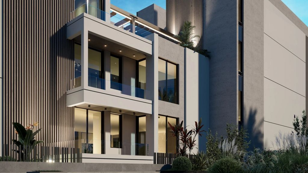 Property photo 1 of 5