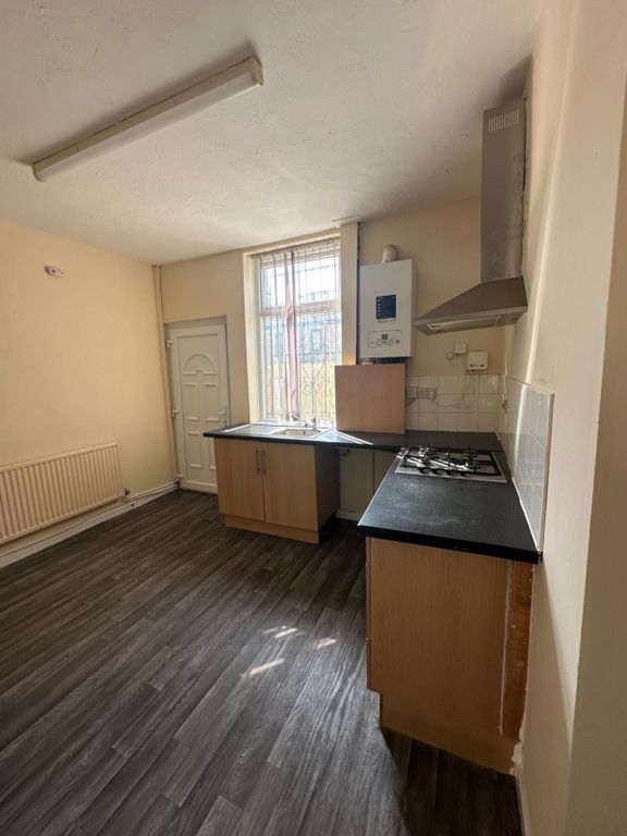 Property photo 3 of 7 11 Spencer Refurb (6)