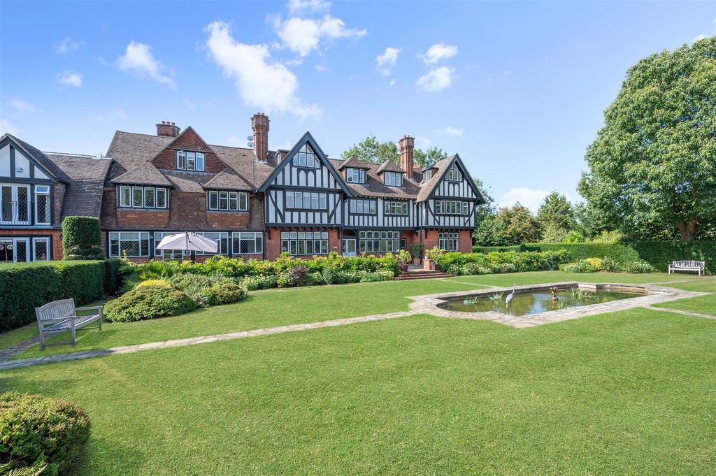 Property photo 1 of 31 Holly Hill Park, 6- (27).Jpg