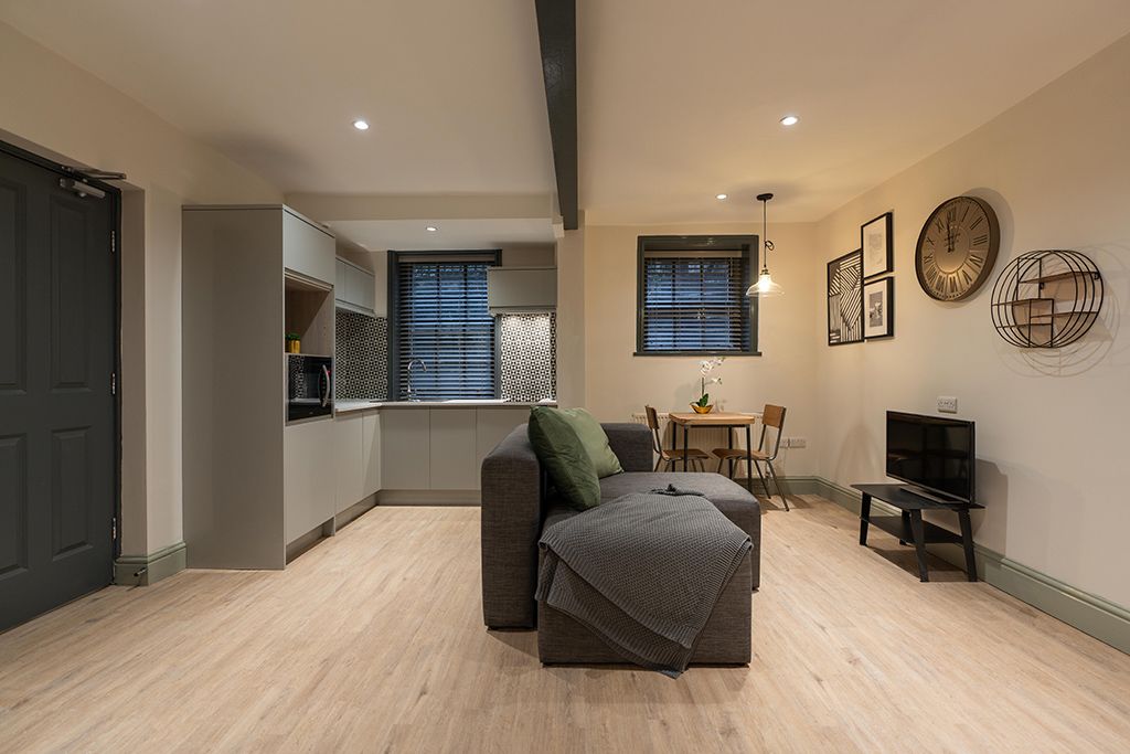 Property photo 3 of 6 Photo 2