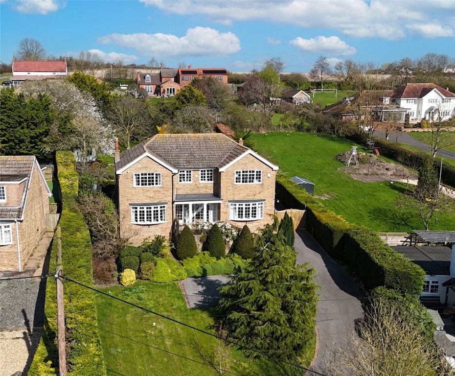 Property photo 1 of 34