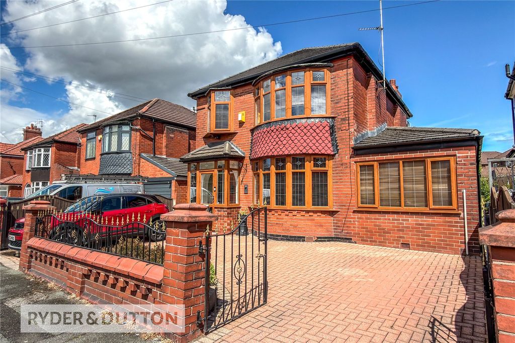 Property photo 1 of 27 Externnal