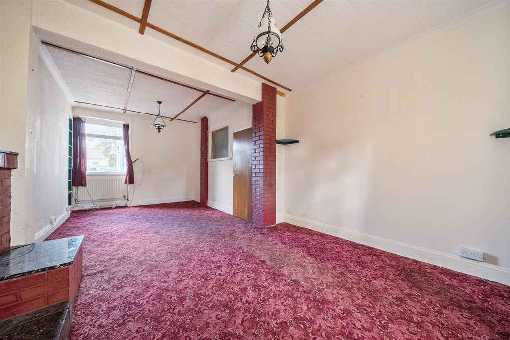 Property photo 3 of 25 G
