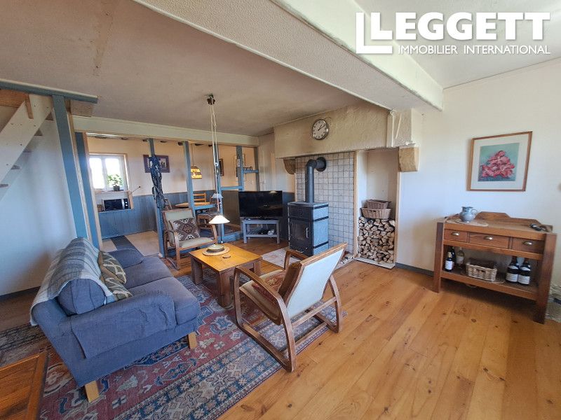 Property photo 3 of 10