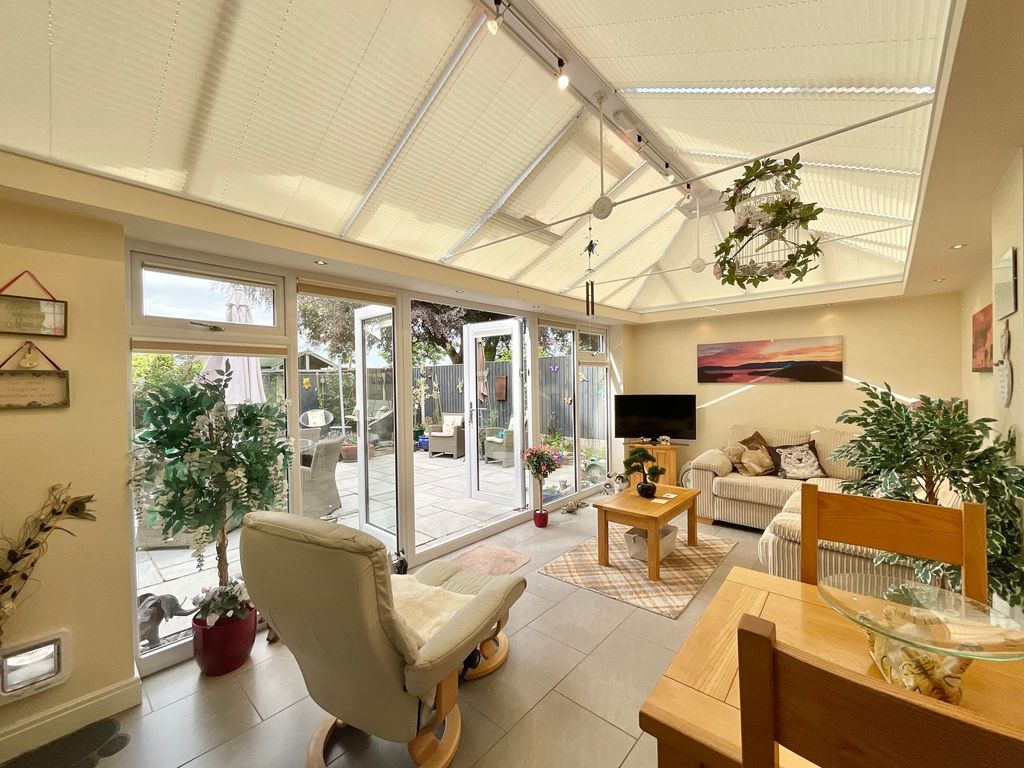 Property photo 1 of 29