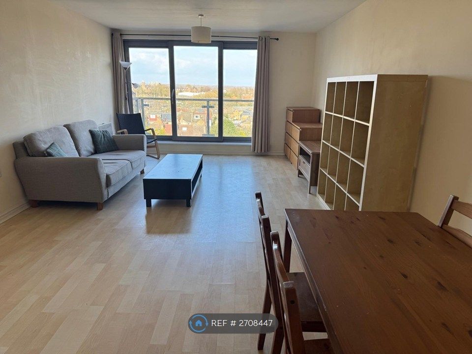 Property photo 1 of 8 Open Plan Living Room