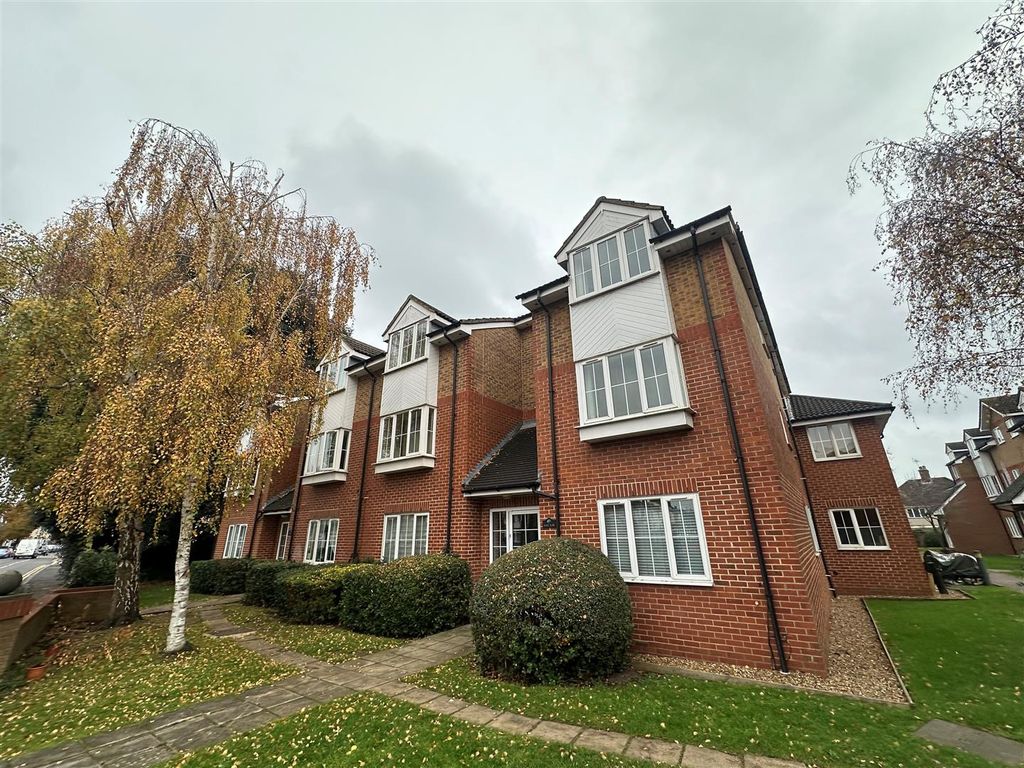 Property photo 1 of 4 Coopers Estate Agents