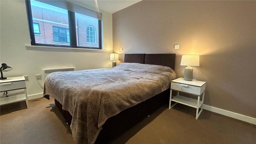 Property photo 2 of 7 Picture No. 23