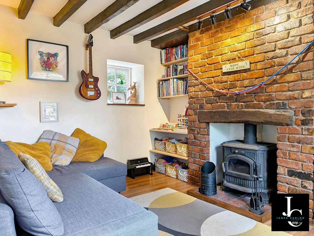 Property photo 2 of 17