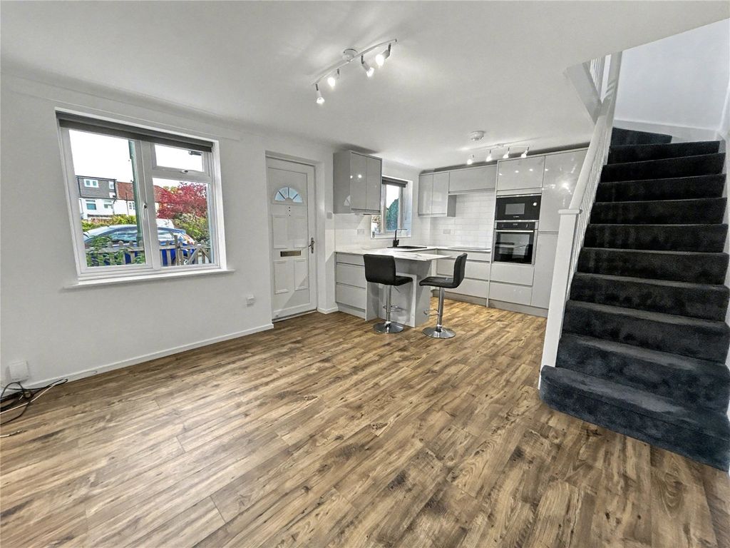 Property photo 2 of 11 Picture No. 02