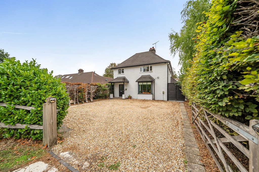 Property photo 1 of 29