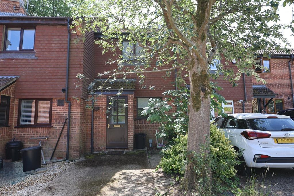 Property photo 1 of 13 Front