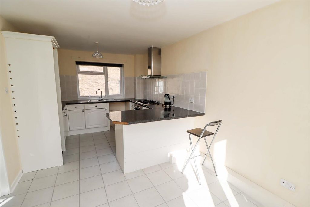 Property photo 2 of 20 Kitchen-Diner