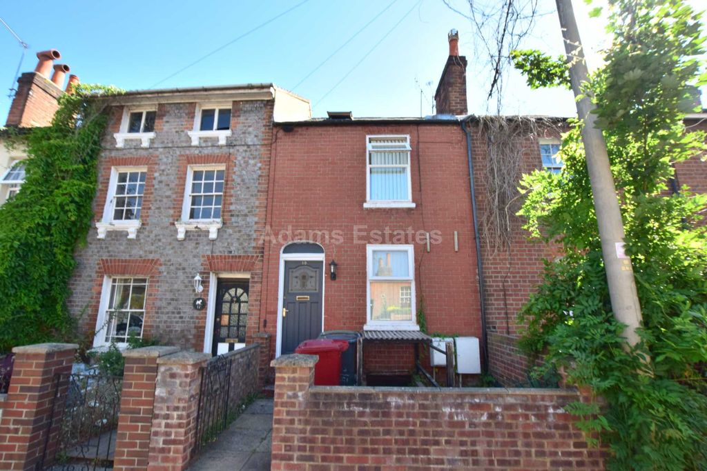 Property photo 2 of 11