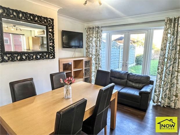 Property photo 3 of 10 Picture 3