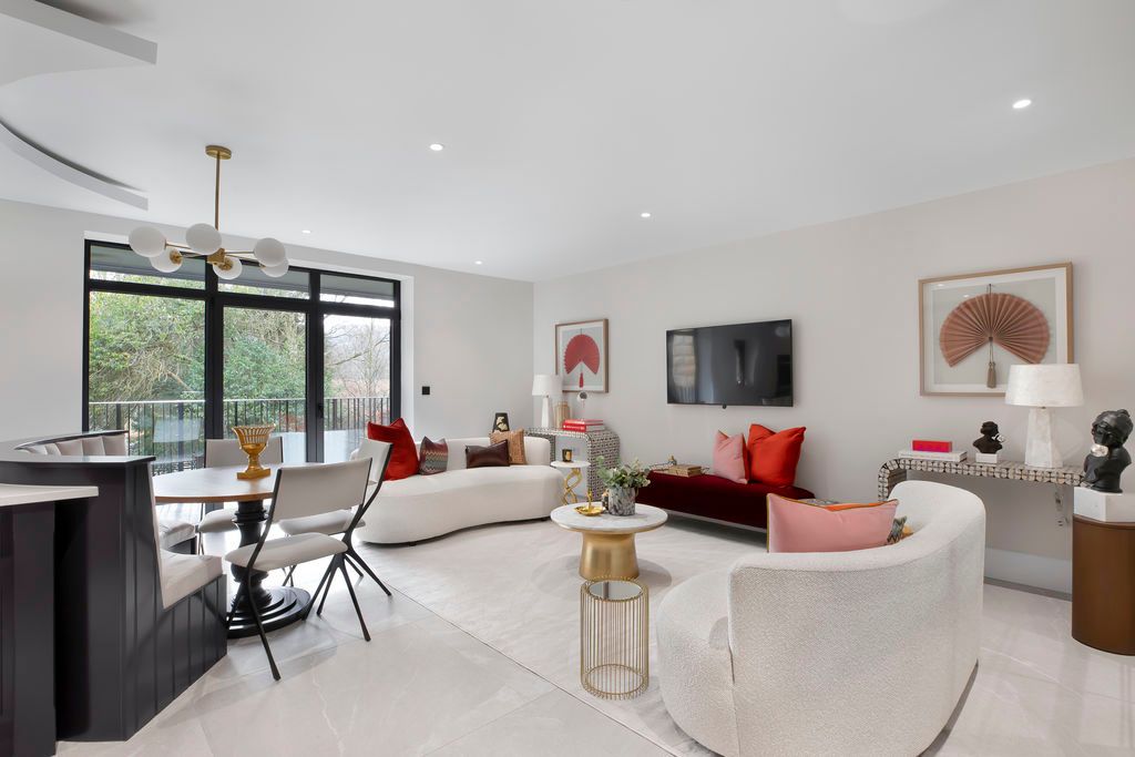 Property photo 2 of 24 Photo 21