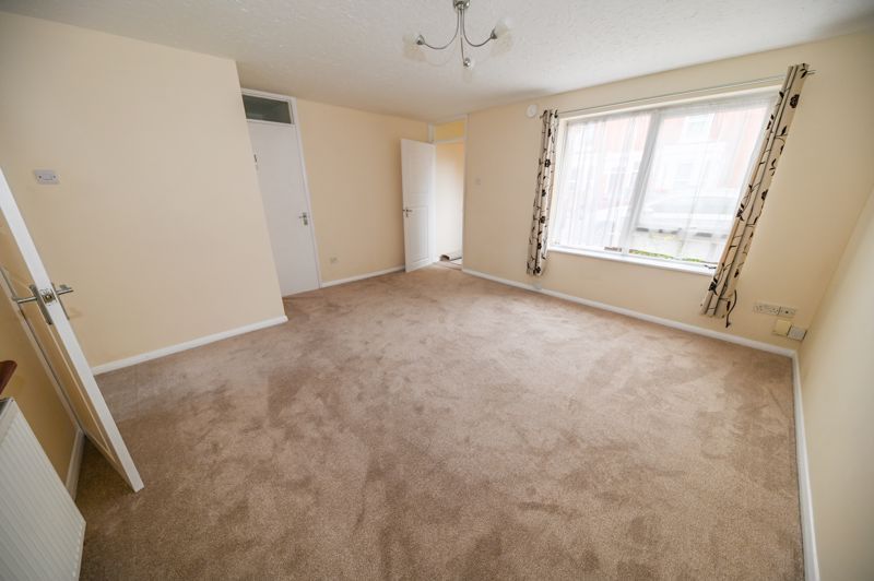 Property photo 2 of 10 Photo 2