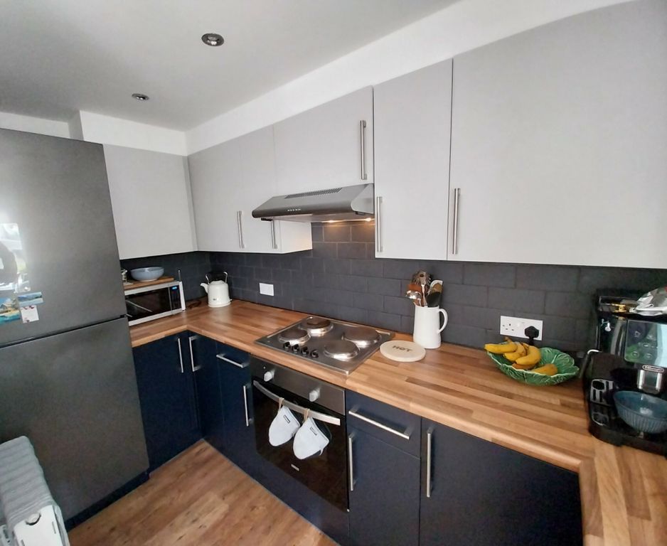 Property photo 2 of 13