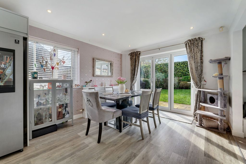 Additional image 4 of 5 bed detached house for saleBell Farm Court, Macclesfield SK10