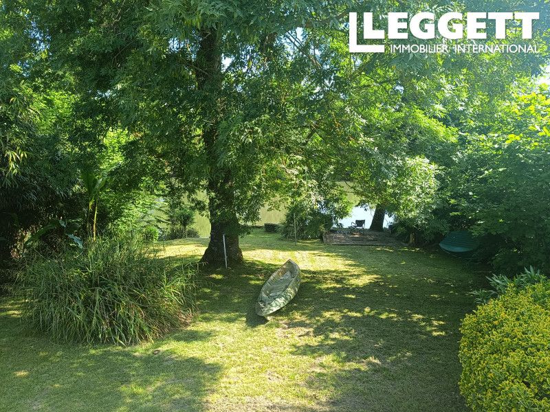Property photo 3 of 10