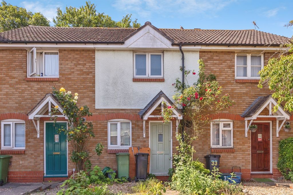 Property photo 1 of 17